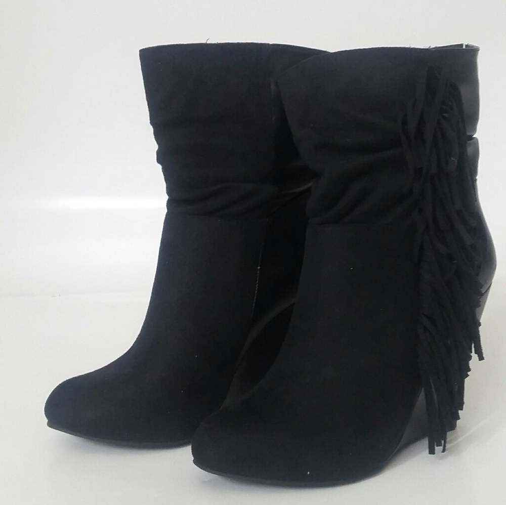 Charlotte Russe suede with fringes wedges